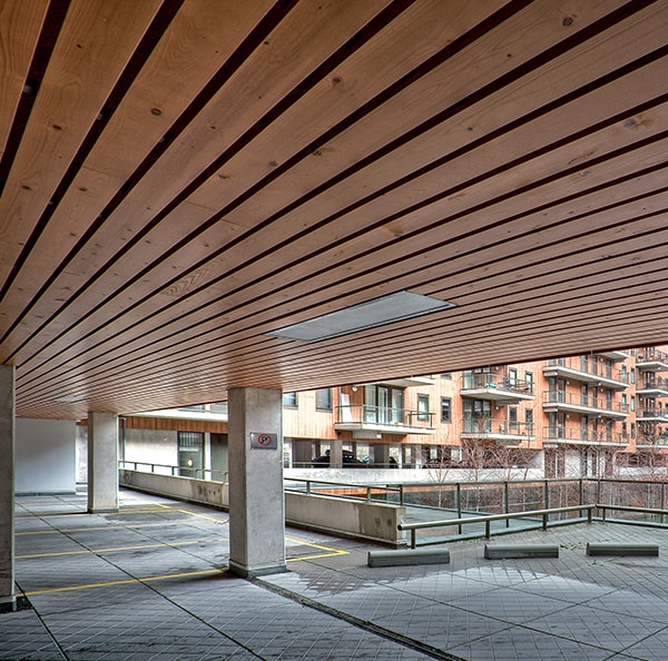 Plafonds extérieurs en bois
