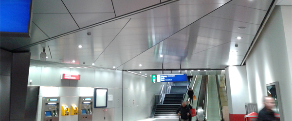 Hunter Douglas produces unique acoustic ceiling for Amsterdam’s Metro